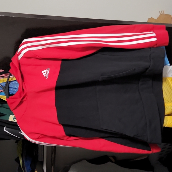 Addidas youth large hoodie - Picture 1 of 3